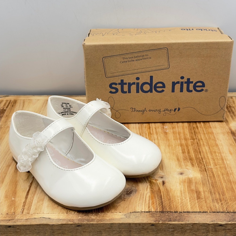 Stride Rite Rosaline White Patent Mary Jane Shoes Modern 7W Dressy Pearl Lace